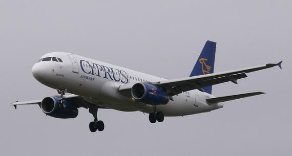 'Cyprus Airways Airbus A320' - кипр